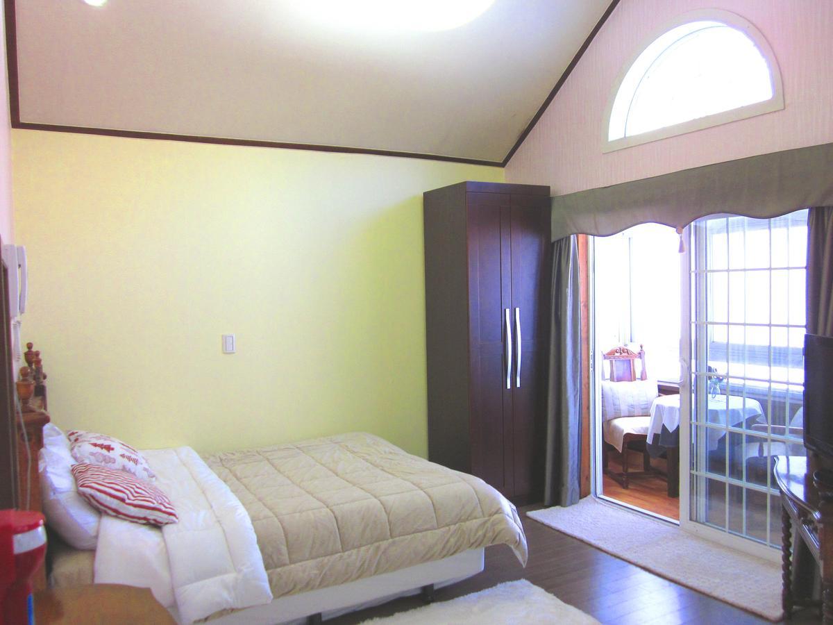 Mayfair Deneb Pension Pyeongchang Bagian luar foto