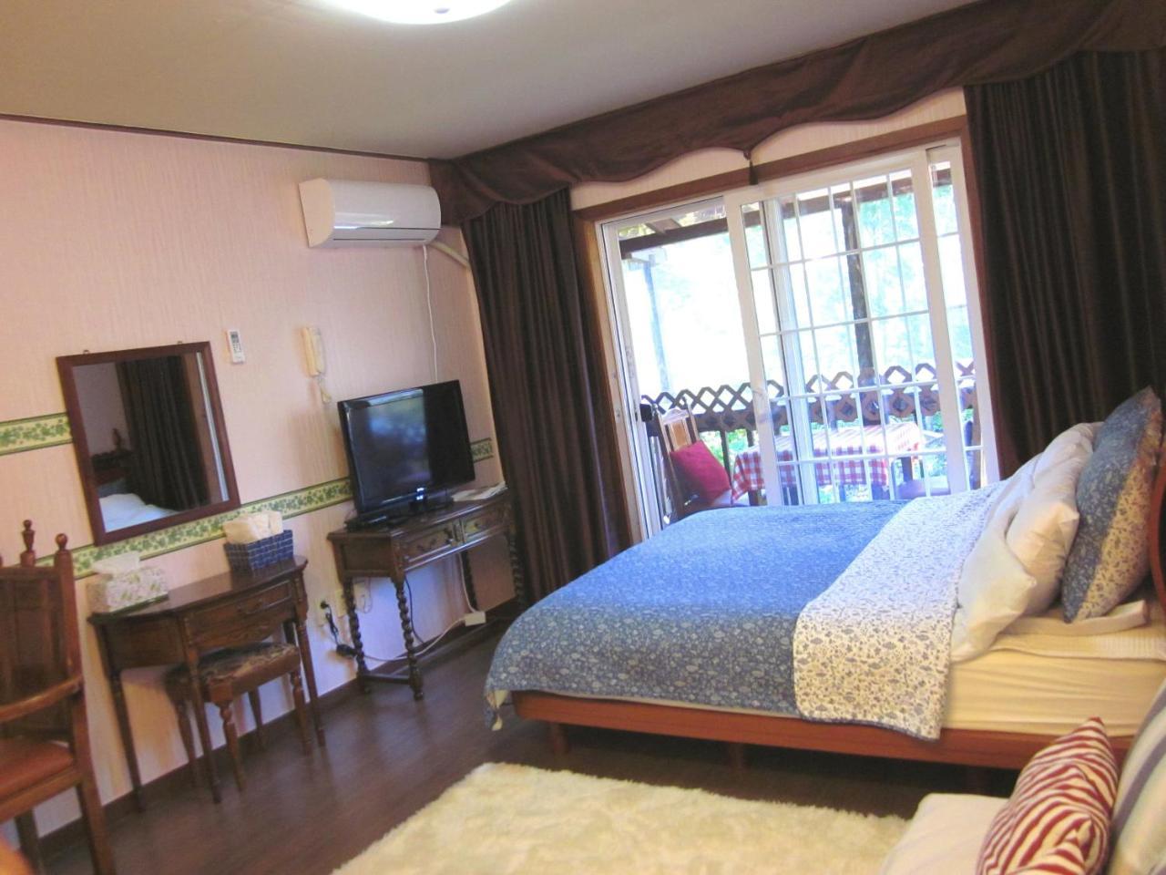 Mayfair Deneb Pension Pyeongchang Bagian luar foto