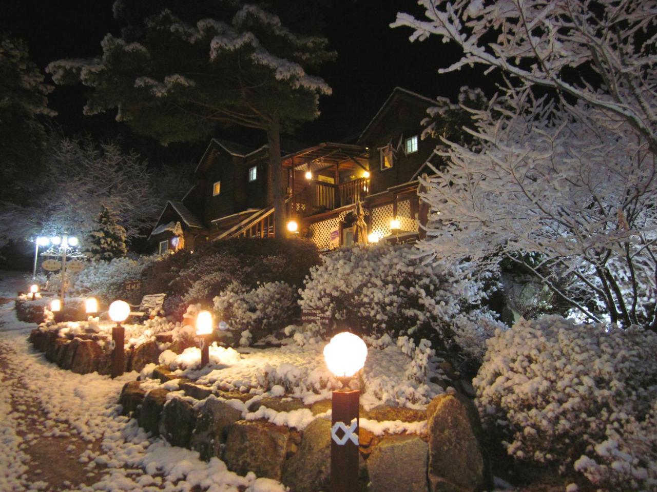 Mayfair Deneb Pension Pyeongchang Bagian luar foto